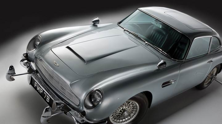1964 Aston Martin DB5 Top Front Pose In Silver